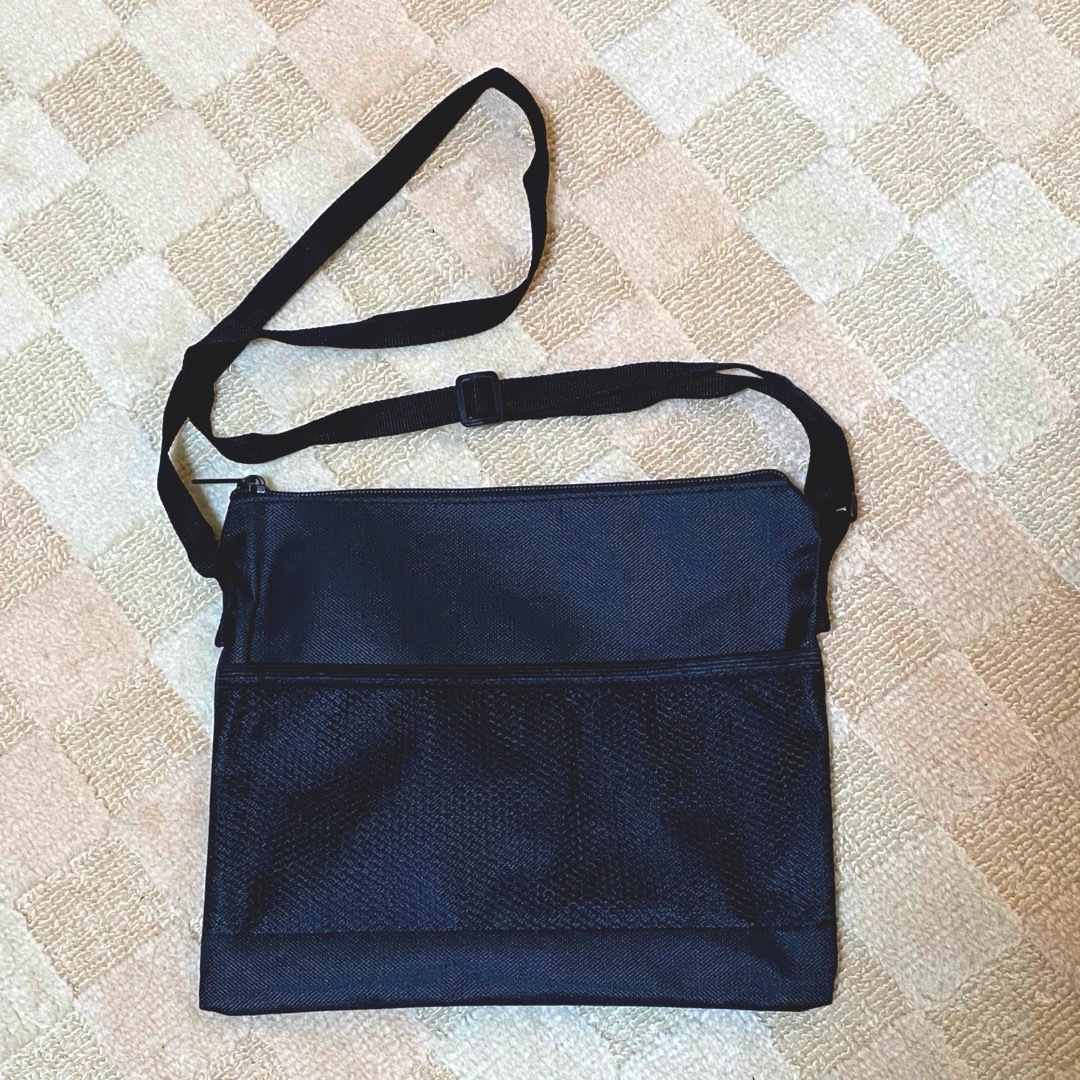 【新品】デイリー サコッシュ　ブラック レディースのバッグ(ショルダーバッグ)の商品写真