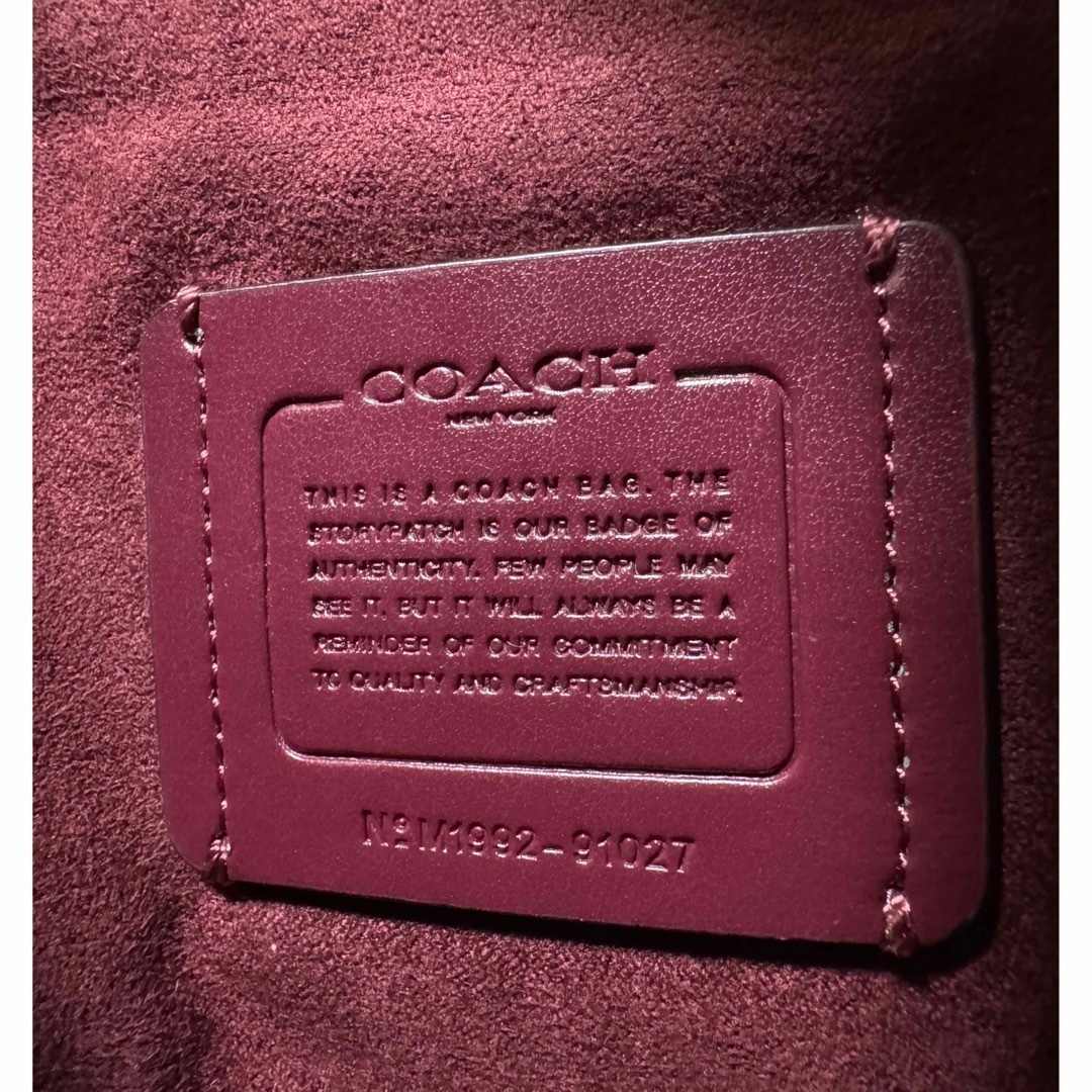 COACH(コーチ)の💜COACHショルダーバッグ(中古)💜 レディースのバッグ(ショルダーバッグ)の商品写真