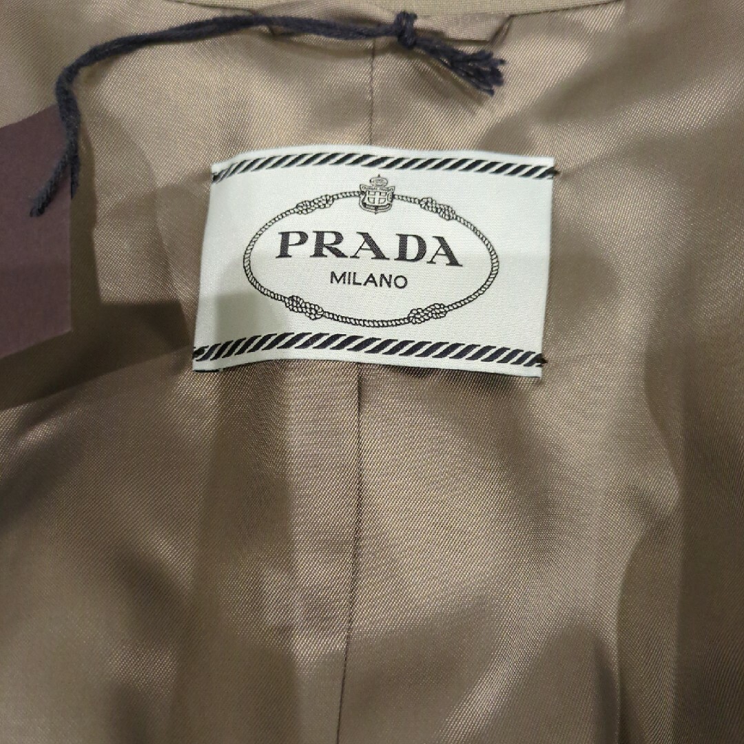 PRADA(プラダ)のPRADA　42 コートjacket レディースのジャケット/アウター(テーラードジャケット)の商品写真