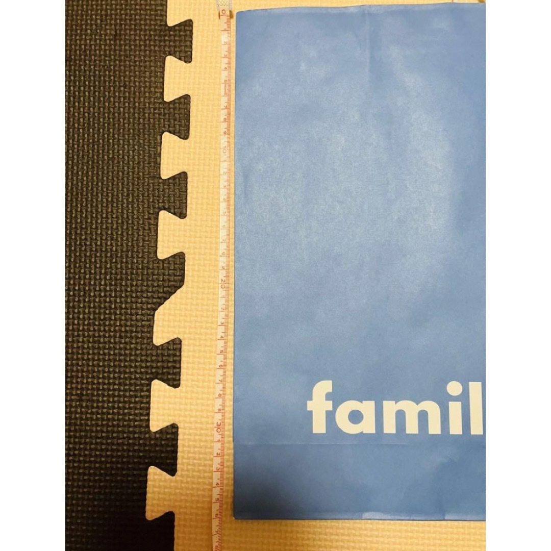 familiar(ファミリア)のファミリア　familiar  ショップ　袋　ショッパー　紙袋 レディースのバッグ(ショップ袋)の商品写真