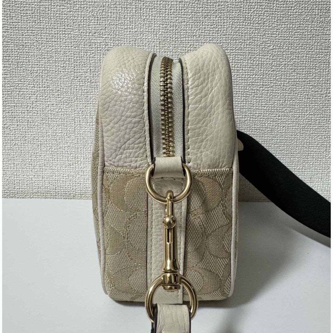 COACH(コーチ)の🩷COACHショルダーバッグ(美品中古)🩷 レディースのバッグ(ショルダーバッグ)の商品写真