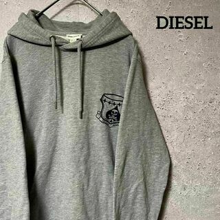 DIESEL - DIESEL IS DEAD ロゴパーカー。ユニセックス。の通販 by ヒロ