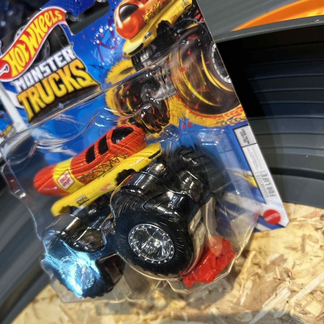 ホットウィール(ホットウィール)の1/64 Hot Wheels モンスタートラック オスカーメイヤー エンタメ/ホビーのおもちゃ/ぬいぐるみ(ミニカー)の商品写真