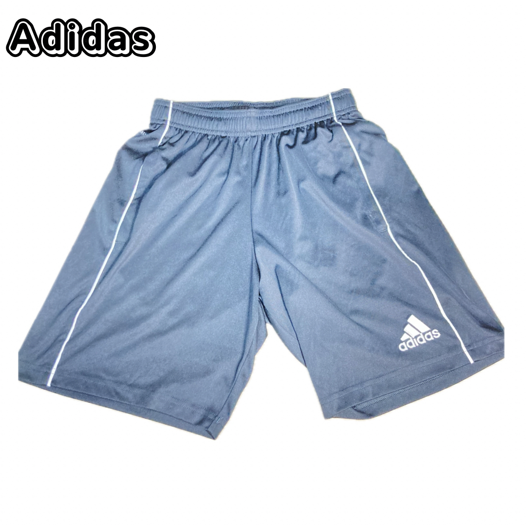 adidas(アディダス)のアディダス　ショートパンツ　S 紺　美品 メンズのパンツ(ショートパンツ)の商品写真
