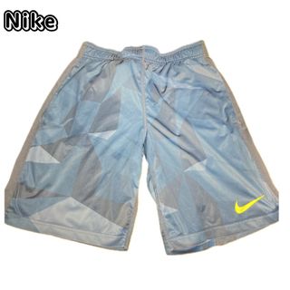 ナイキ(NIKE)のNike dry fit ショートパンツ　紺　迷彩　S 美品(ショートパンツ)