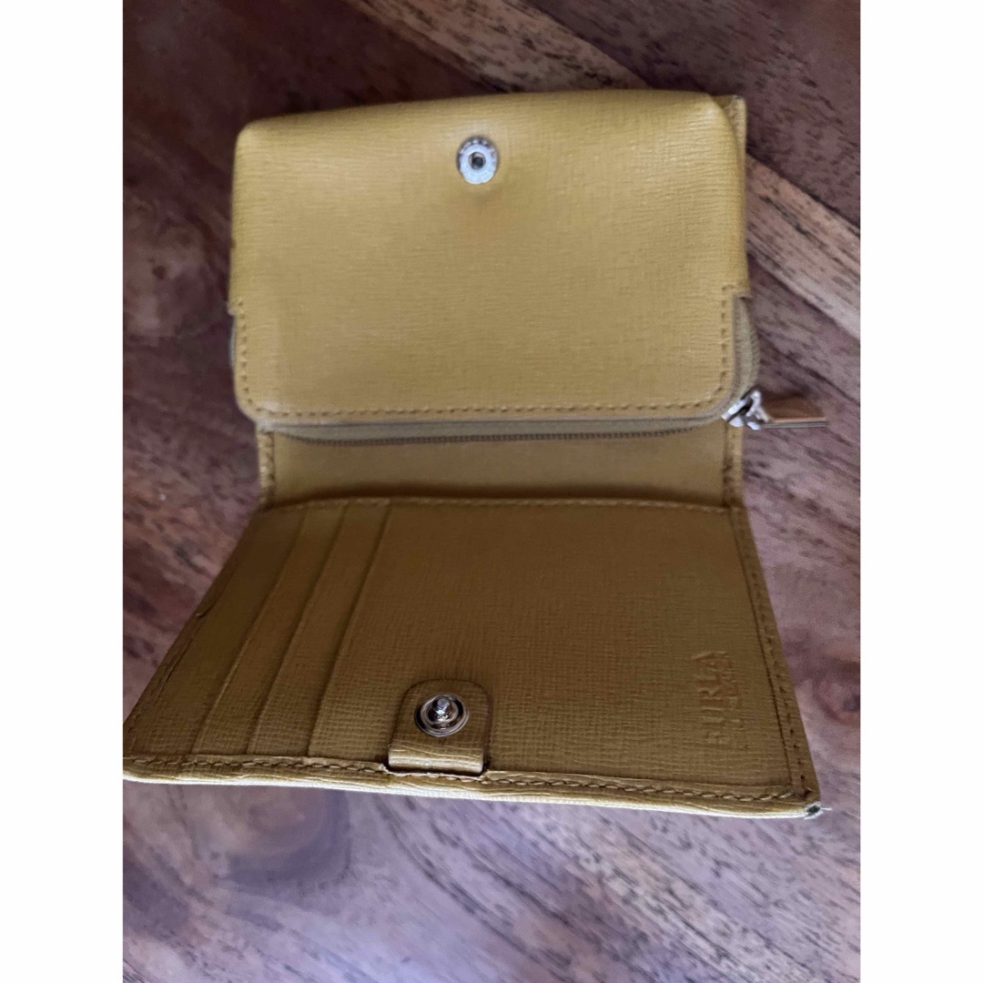 Furla(フルラ)のFURLA ミニ財布 二つ折り財布 黄色 レディースのファッション小物(財布)の商品写真