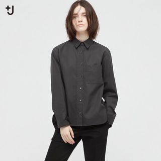 ユニクロ(UNIQLO)のUNIQLO +J スーピマコットンシャツ 2022 ブラック オーバーサイズ(シャツ/ブラウス(長袖/七分))