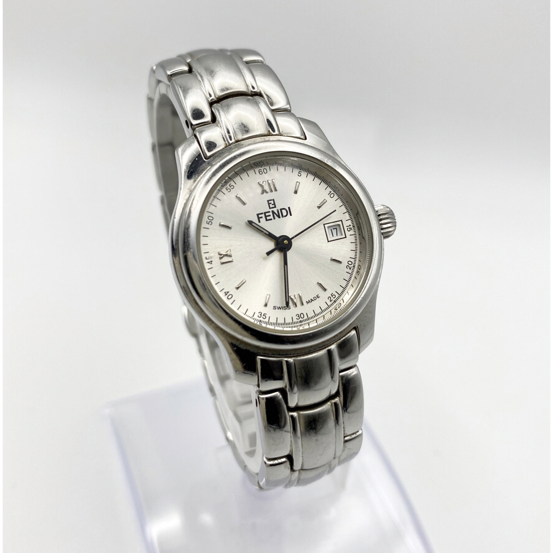 FENDI - FENDI フェンディ 210L デイトシルバー文字盤QZ FENDI - FENDI フェンディ 210L デイトシルバー文字盤QZ