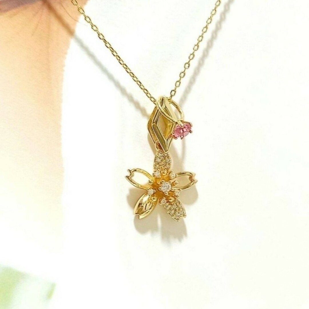 ひまわり様専用　咲き誇る美しい桜◆18k 輝く桜の花とローズリングのネックレス ハンドメイドのアクセサリー(ネックレス)の商品写真