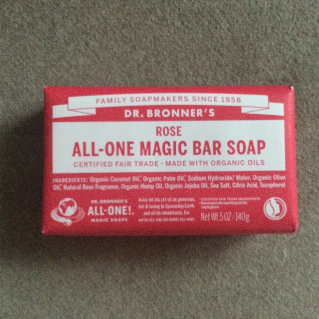 Dr.Bronner(ドクターブロナー)のDr.Bronner's ドクターブロナー マジックソープバー RO ローズ オ コスメ/美容のボディケア(ボディソープ/石鹸)の商品写真