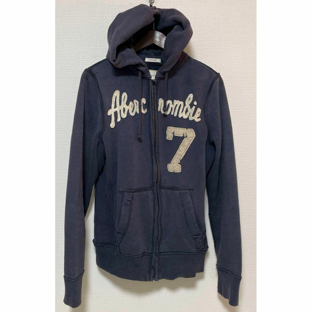 アバクロ（Abercrombie \u0026 Fitch）パーカー　ユニS 立ちフード