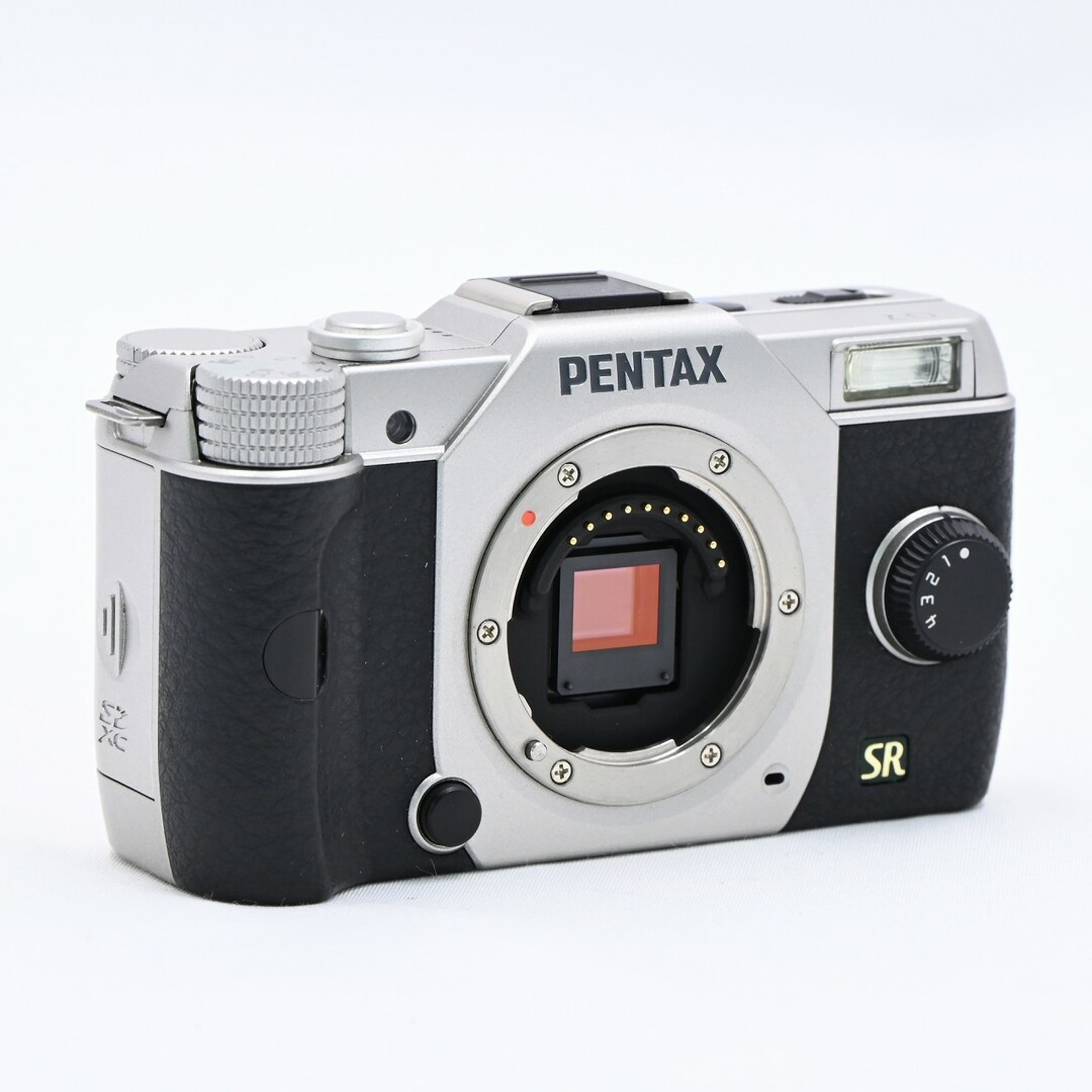 PENTAX(ペンタックス)のPENTAX Q7 ズームレンズキット スマホ/家電/カメラのカメラ(ミラーレス一眼)の商品写真