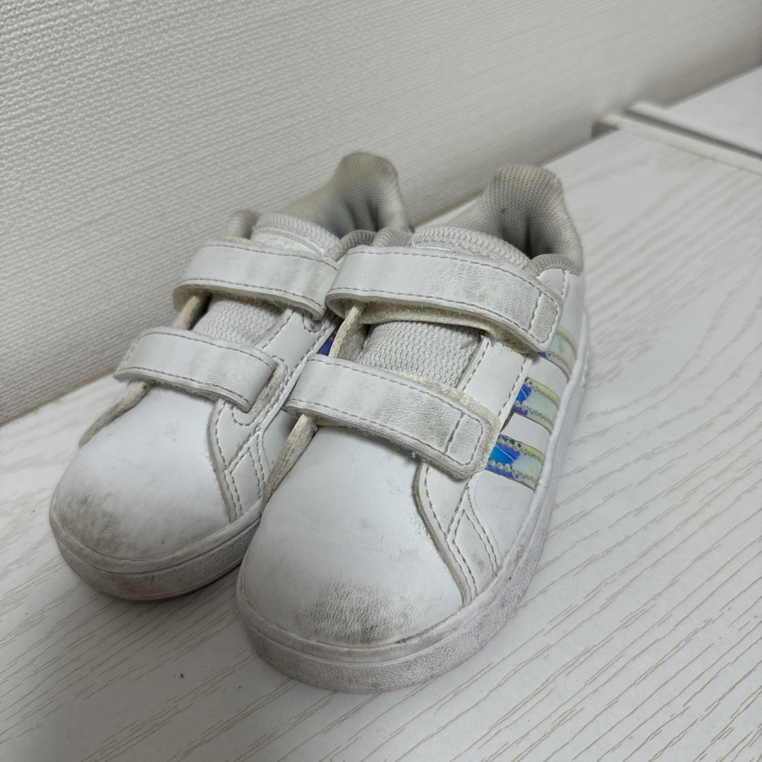 adidas(アディダス)のアディダス　13cm キッズ/ベビー/マタニティのベビー靴/シューズ(~14cm)(スニーカー)の商品写真