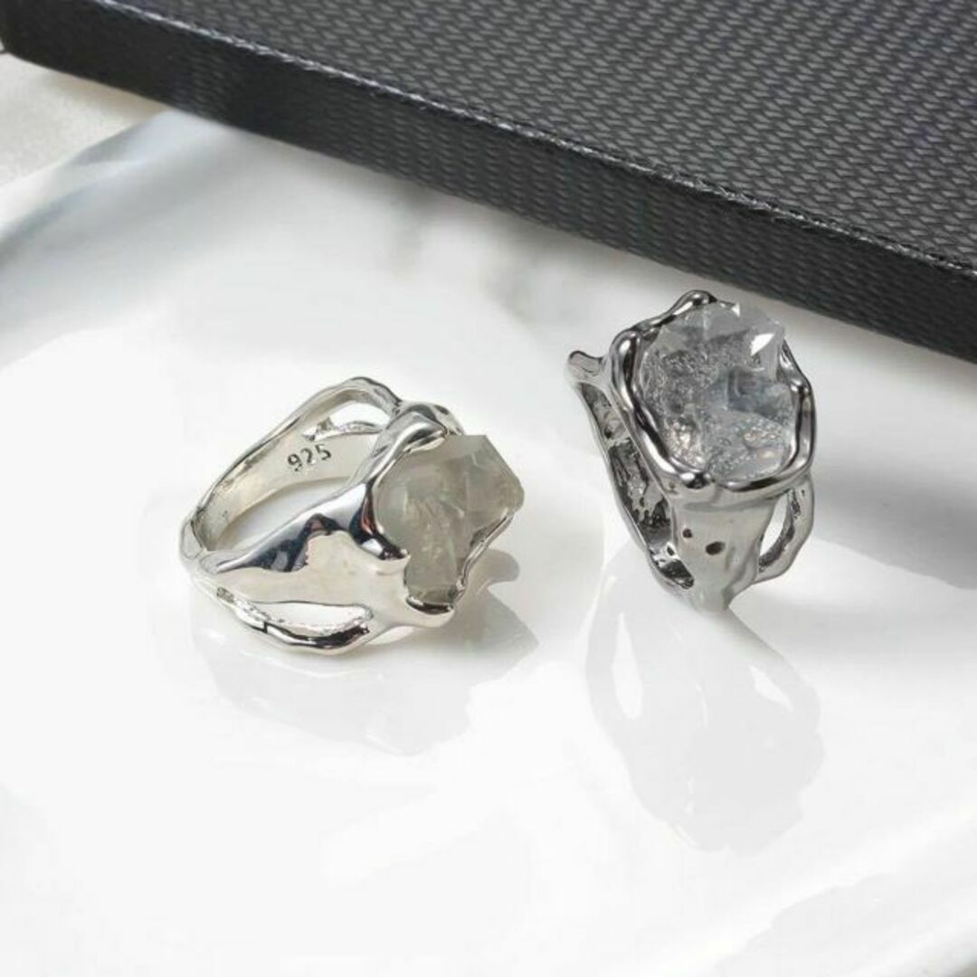 クリアストーンリング　石　指輪　リング　シルバー925　ブラック　シルバー　新品 レディースのアクセサリー(リング(指輪))の商品写真
