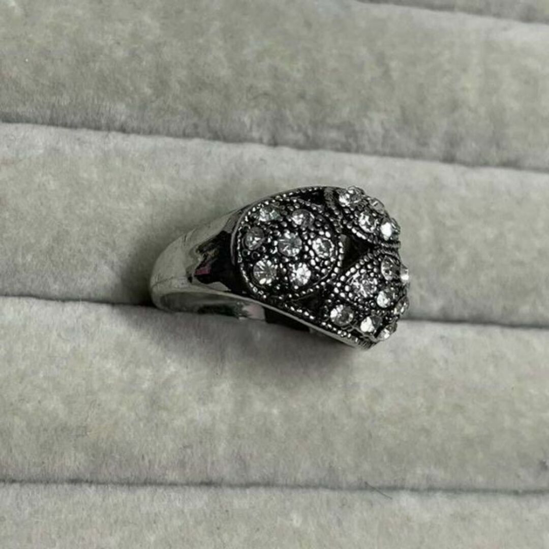 パヴェリング　指輪　レディース　黒　ブラック　10号 13号　韓国　新品 レディースのアクセサリー(リング(指輪))の商品写真