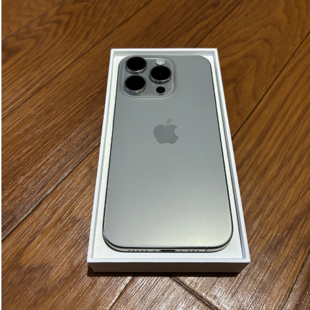 iphone 15 pro 128GB スマホ/家電/カメラのスマートフォン/携帯電話(スマートフォン本体)の商品写真