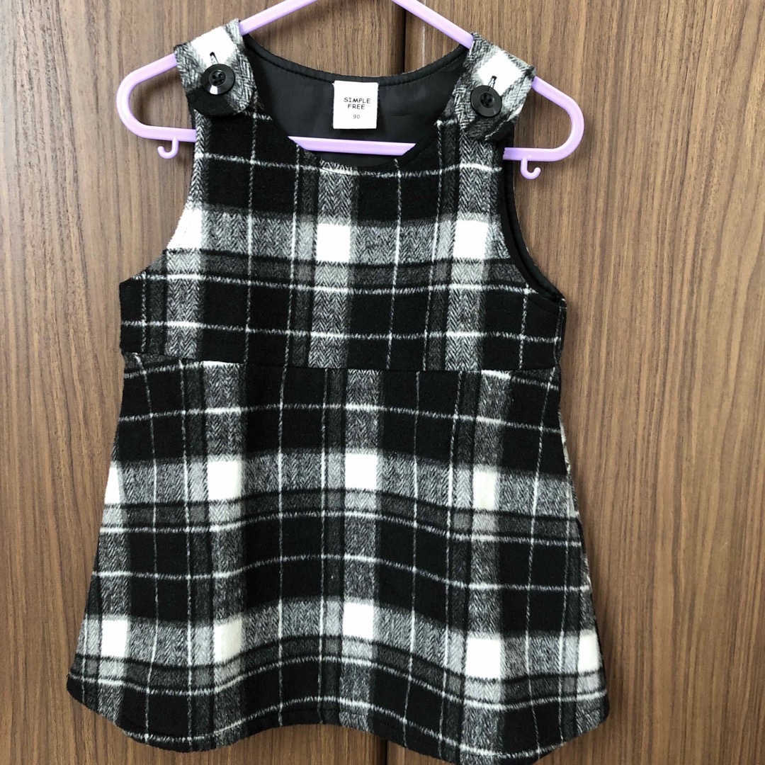 アカチャンホンポ(アカチャンホンポ)の女の子　ワンピース　ジャンパースカート　90cm キッズ/ベビー/マタニティのキッズ服女の子用(90cm~)(スカート)の商品写真