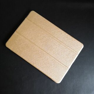 薄型軽量 iPad 9/8/7世代 10.2インチ ゴールド スマートケース(iPadケース)