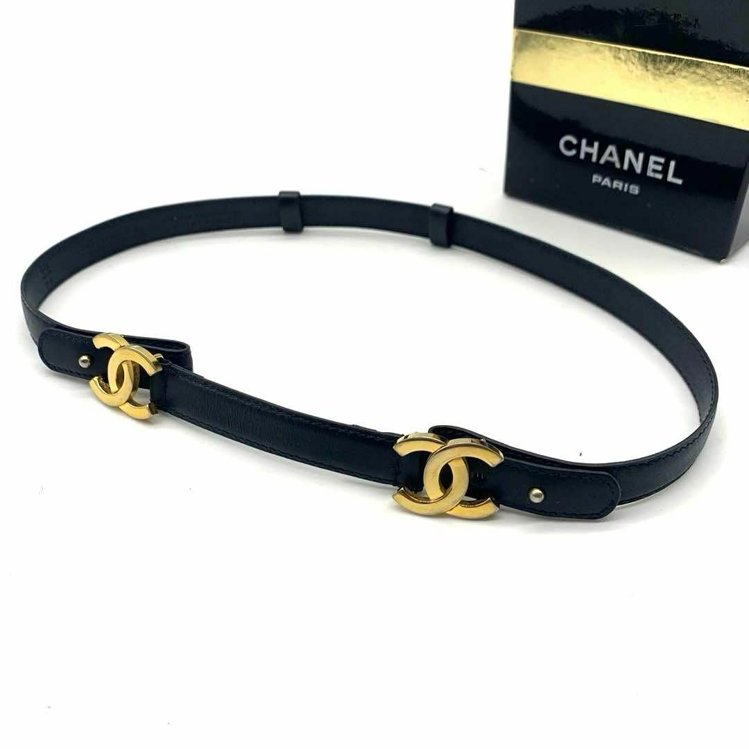 CHANEL(シャネル)の極美品 シャネル ダブル ココマーク レザー ベルト レディースのファッション小物(ベルト)の商品写真