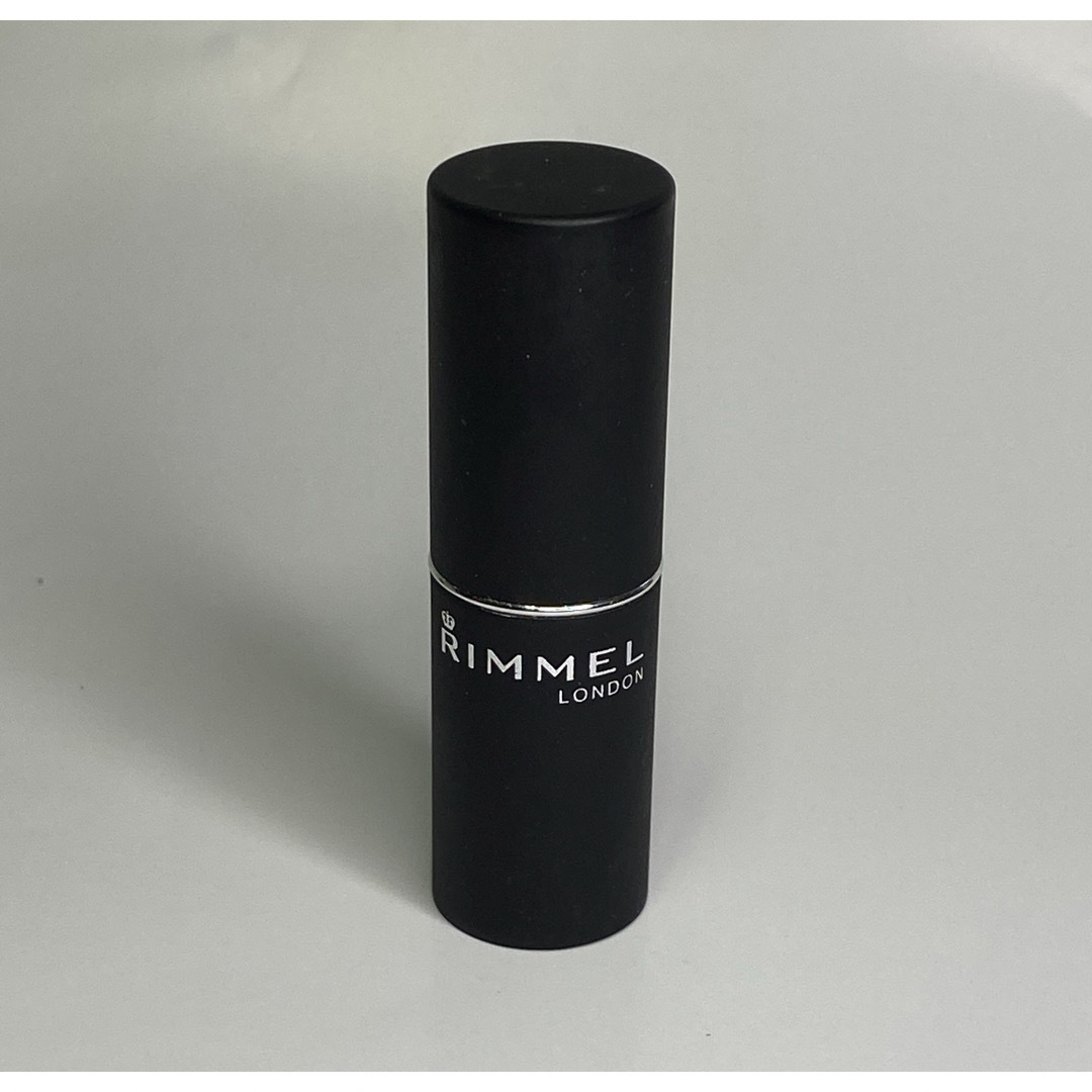 RIMMEL(リンメル)のリンメル マシュマロルック リップスティック 021 ディーププラム コスメ/美容のベースメイク/化粧品(口紅)の商品写真