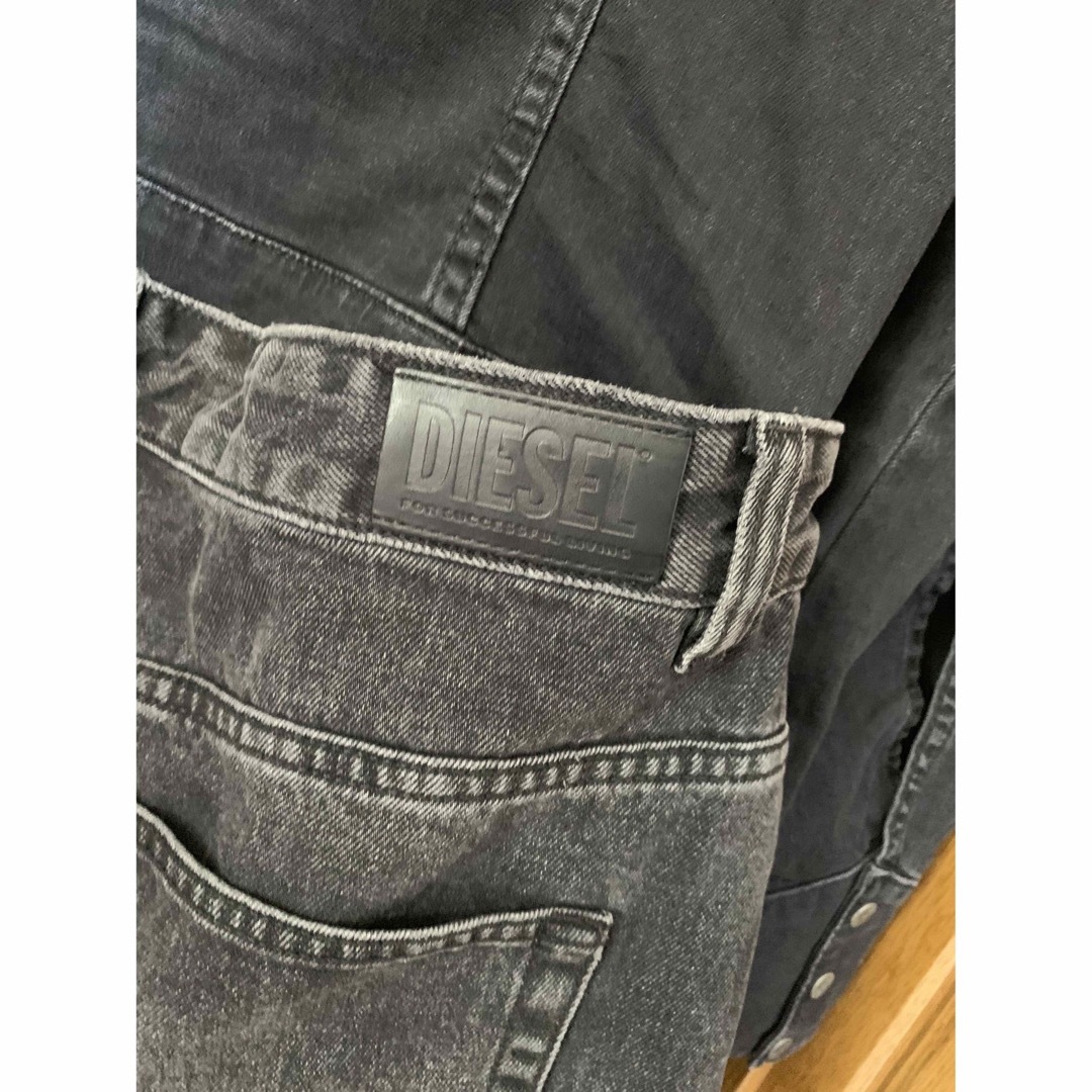 DIESEL(ディーゼル)のディーゼル　XL 新品　タグ付き　デニム　シャツ　スカート レディースのワンピース(ひざ丈ワンピース)の商品写真