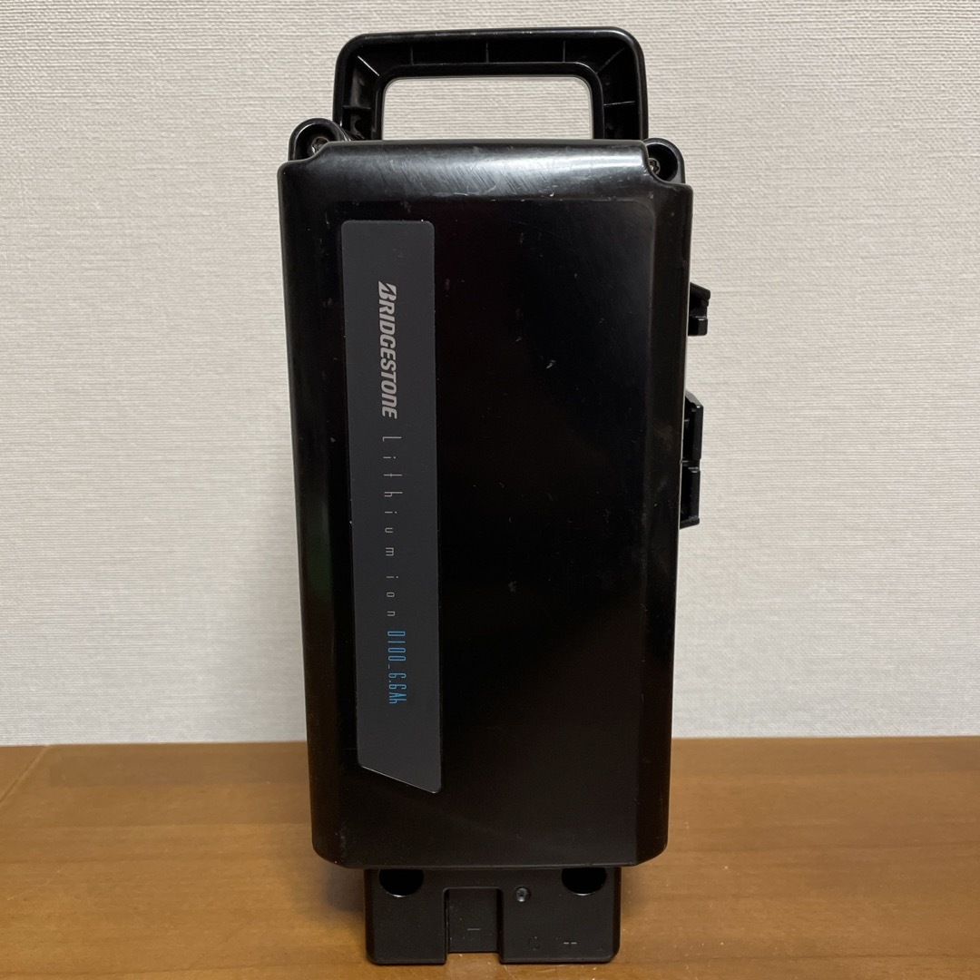 Panasonic(パナソニック)の電動自転車バッテリー　中古　パナソニック 6.6ah   NKY491B02 スポーツ/アウトドアの自転車(パーツ)の商品写真