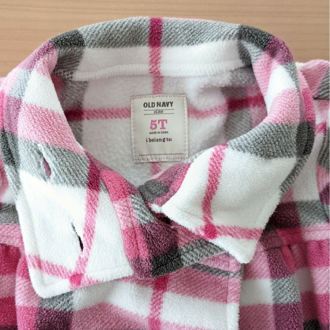 Old Navy(オールドネイビー)のフリースジャケット キッズ/ベビー/マタニティのキッズ服女の子用(90cm~)(ジャケット/上着)の商品写真