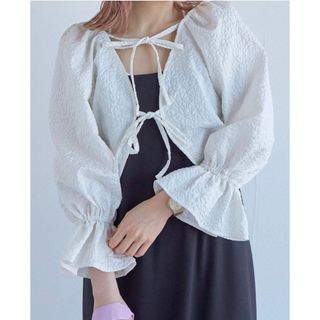 ダブルクローゼット(w closet)のリボン付きカーディガン(カーディガン)