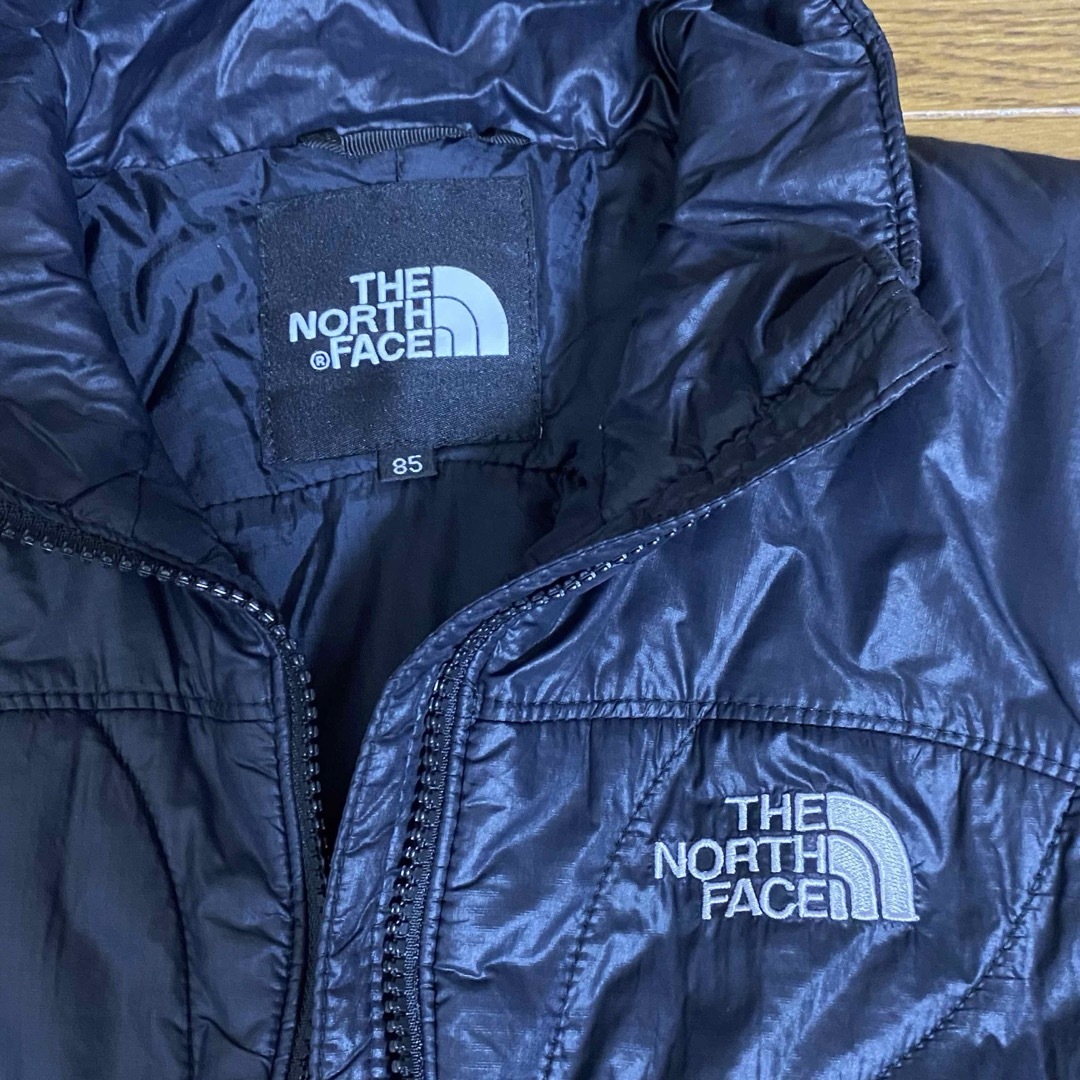 THE NORTH FACE(ザノースフェイス)のノースフェイス　中綿ジャケット　アウター　ダウン　ブラック色　レディースM レディースのジャケット/アウター(ダウンジャケット)の商品写真