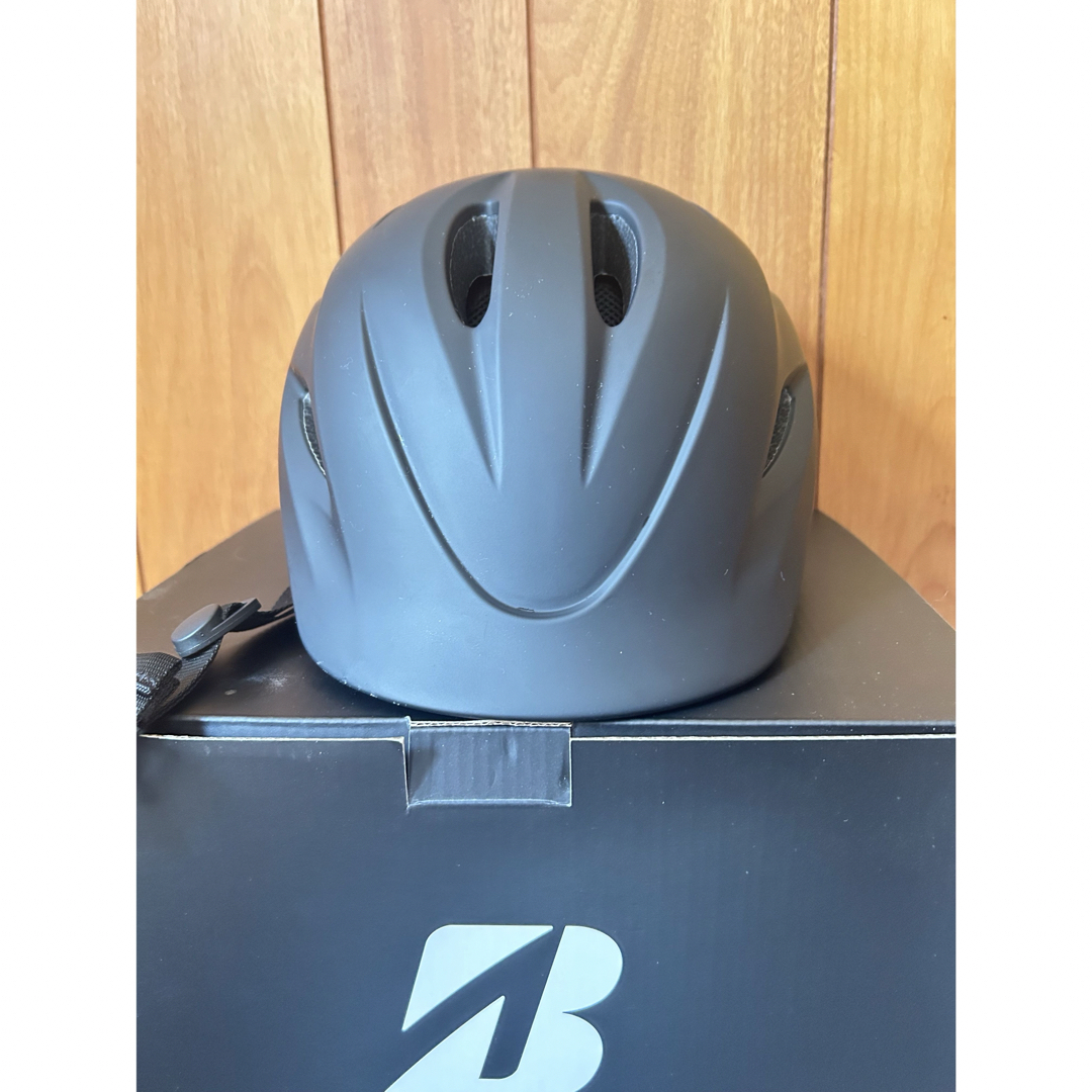 BRIDGESTONE(ブリヂストン)のブリヂストン　自転車用ヘルメット　成人用　箱説明書付き キッズ/ベビー/マタニティの外出/移動用品(自転車)の商品写真