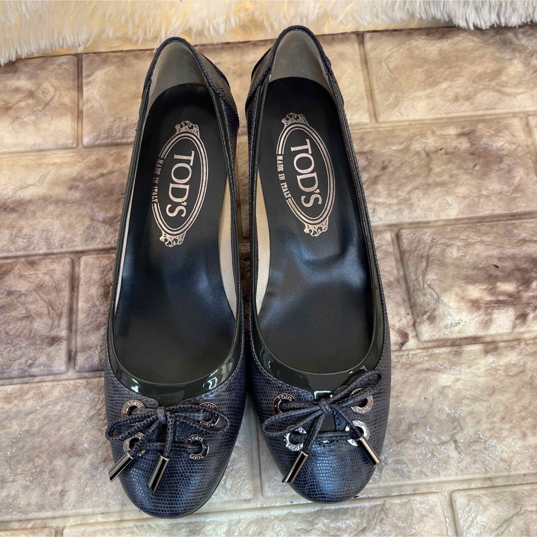 【値下げ・極美品】TOD’S リボンパンプス 茶 23.5cm相当