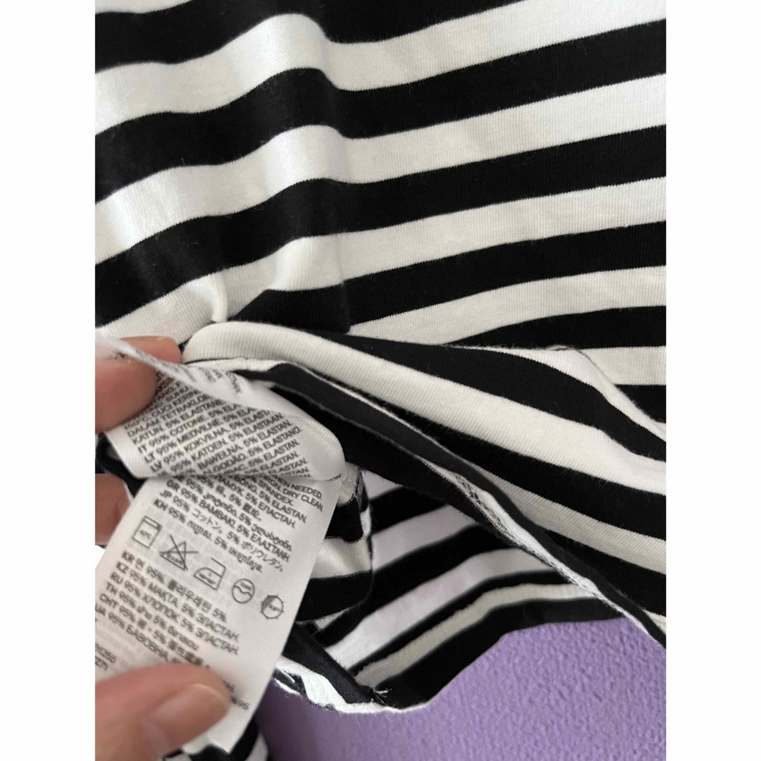 H&M(エイチアンドエム)のH&M 白黒ボーダー ロンT レディースのトップス(Tシャツ(長袖/七分))の商品写真