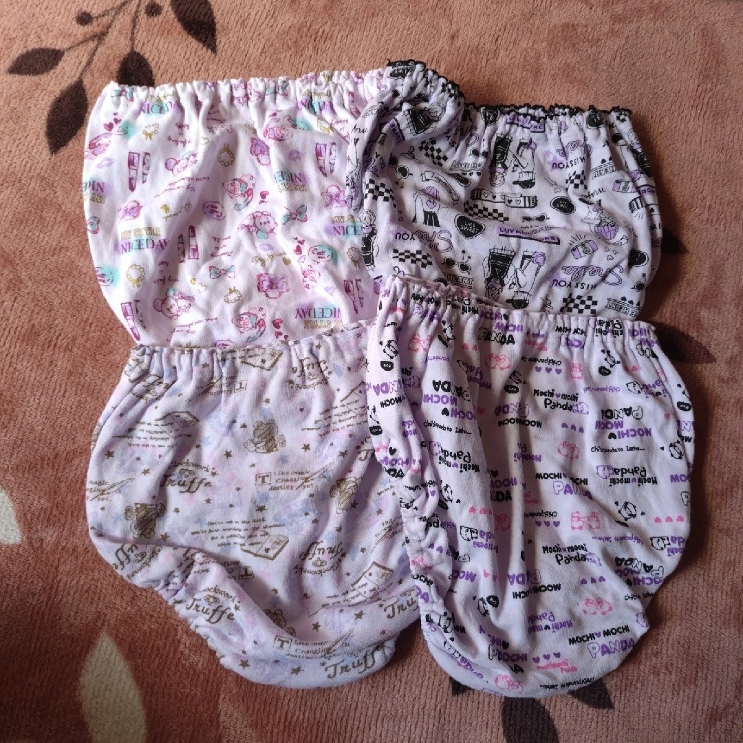 女児ショーツ　165 紫 キッズ/ベビー/マタニティのキッズ服女の子用(90cm~)(下着)の商品写真