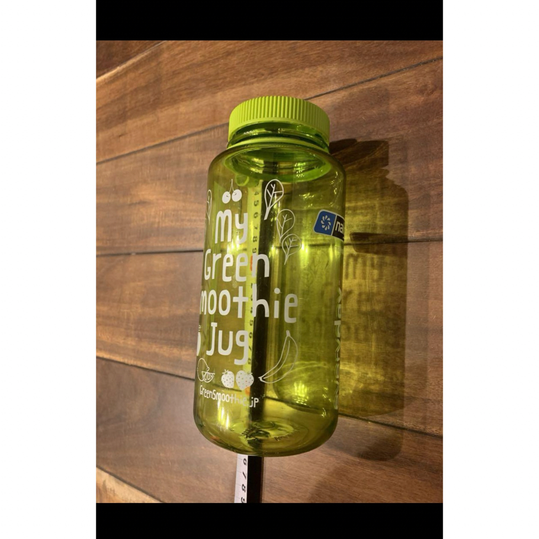 Nalgene(ナルゲン)のnalgene(ナルゲン) カラーボトル 1.0L プラスチックトライタンボトル インテリア/住まい/日用品のキッチン/食器(タンブラー)の商品写真