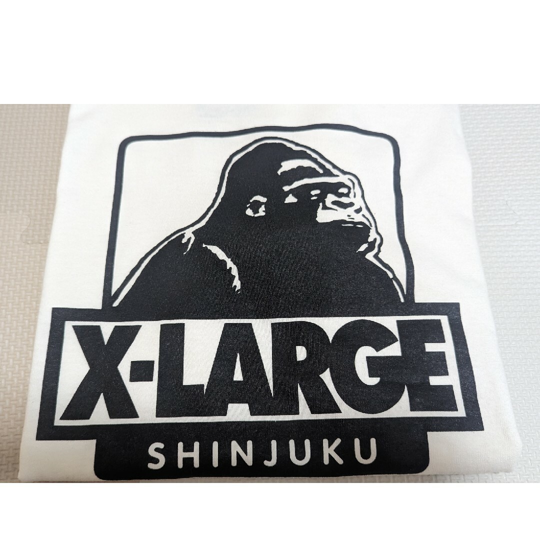 XLARGE(エクストララージ)のX-LARGE　SHINJUKU限定　Tシャツ メンズのトップス(Tシャツ/カットソー(半袖/袖なし))の商品写真