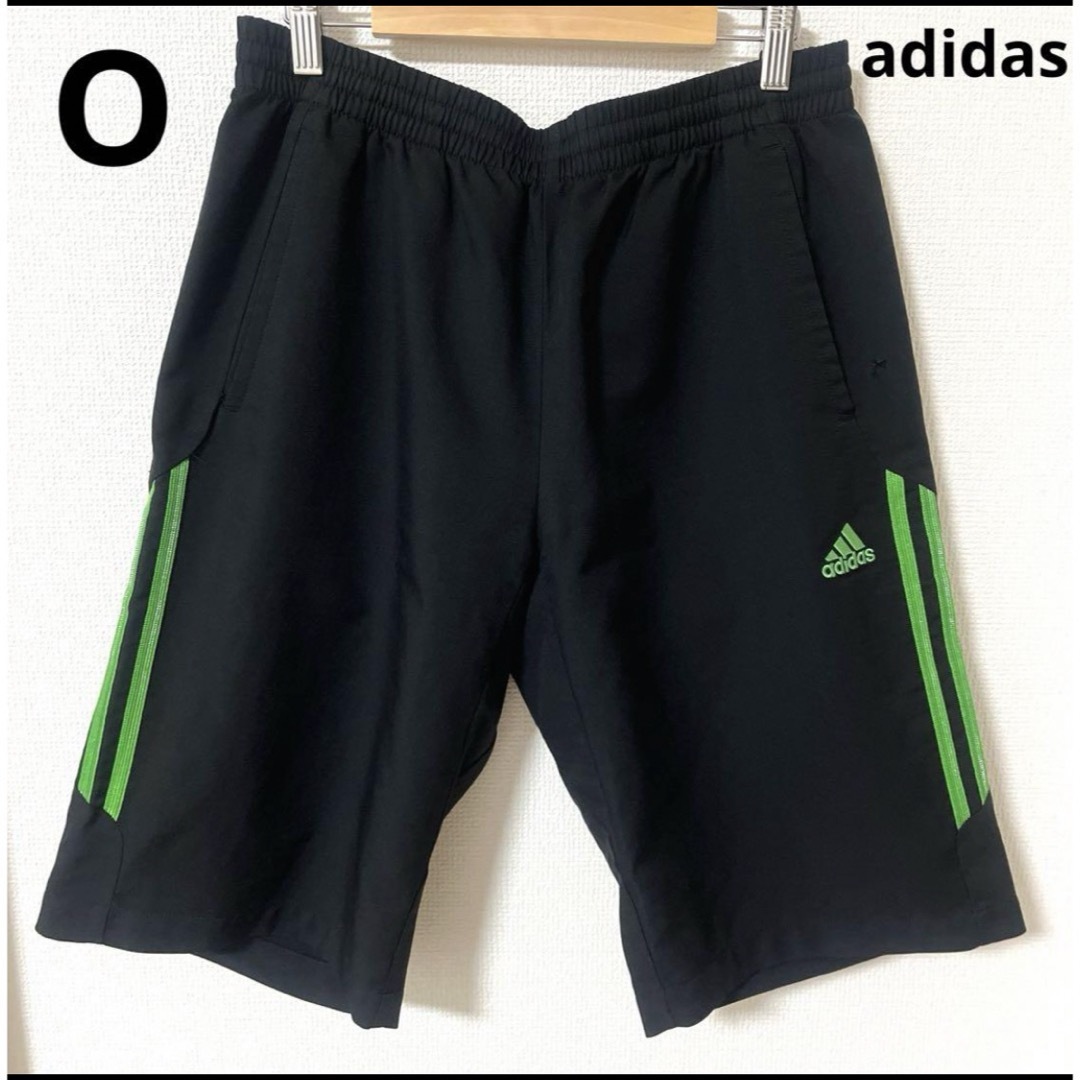 adidas(アディダス)の【989】adidas ハーフパンツ　ラインハーフパンツ メンズのパンツ(ショートパンツ)の商品写真