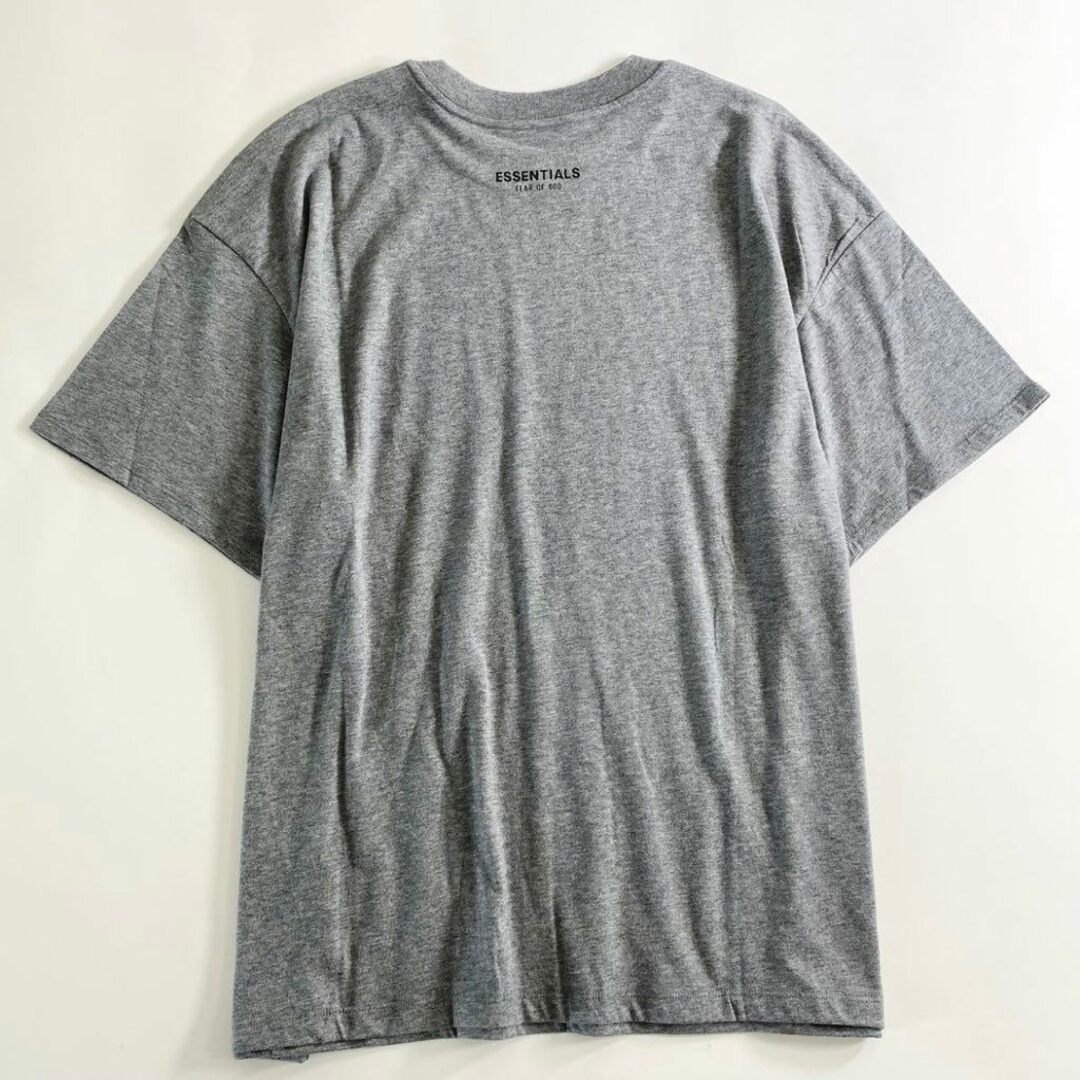 FEAR OF GOD(フィアオブゴッド)の36f4 《美品》 Fear of God FOG ESSENTIALS フィアオブゴッド エッセンシャルズ エフオージー Tシャツ カットソー L グレー インナー TEE メンズのトップス(Tシャツ/カットソー(半袖/袖なし))の商品写真