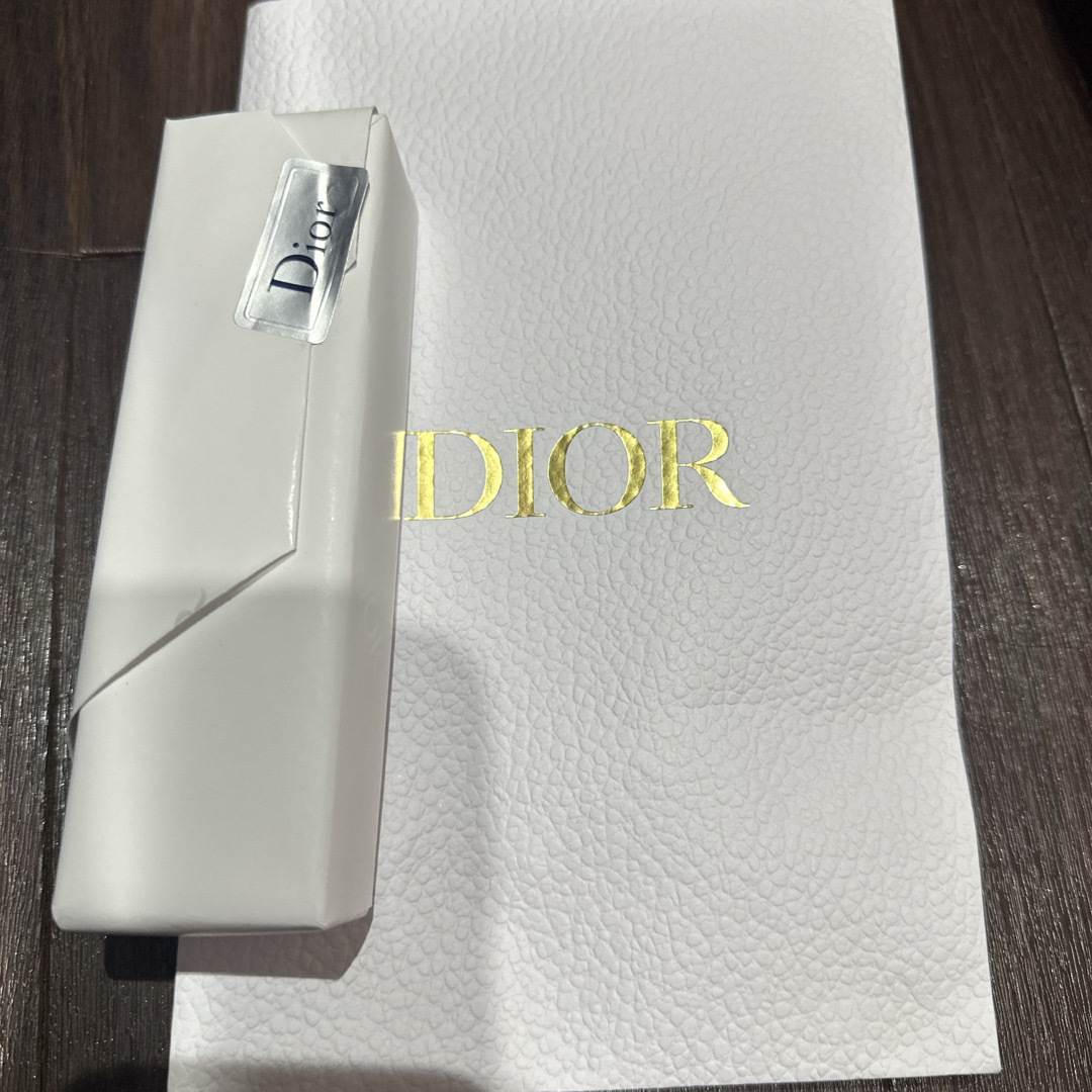 Dior(ディオール)の新品未使用　DIOR ミス ディオール ハンドクリーム 50ml コスメ/美容のボディケア(ハンドクリーム)の商品写真