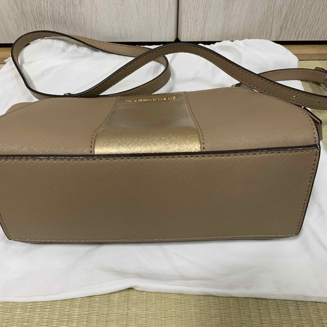 Michael Kors(マイケルコース)の値下げ！MICHAEL KORSショルダーバッグ美品 レディースのバッグ(ショルダーバッグ)の商品写真