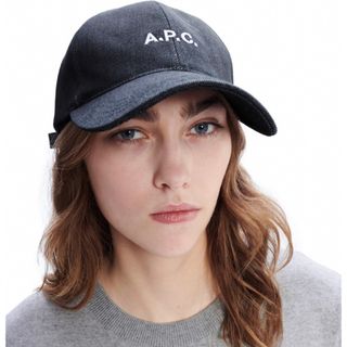 アーペーセー(A.P.C)のr様•*¨*•.¸♬︎専用(キャップ)