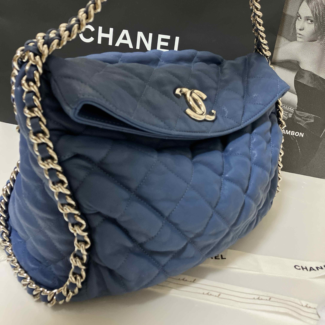 CHANEL(シャネル)の専用♡超美品★シャネル   チェーンアラウンド ショルダー バッグ 正規品 レディースのバッグ(ショルダーバッグ)の商品写真