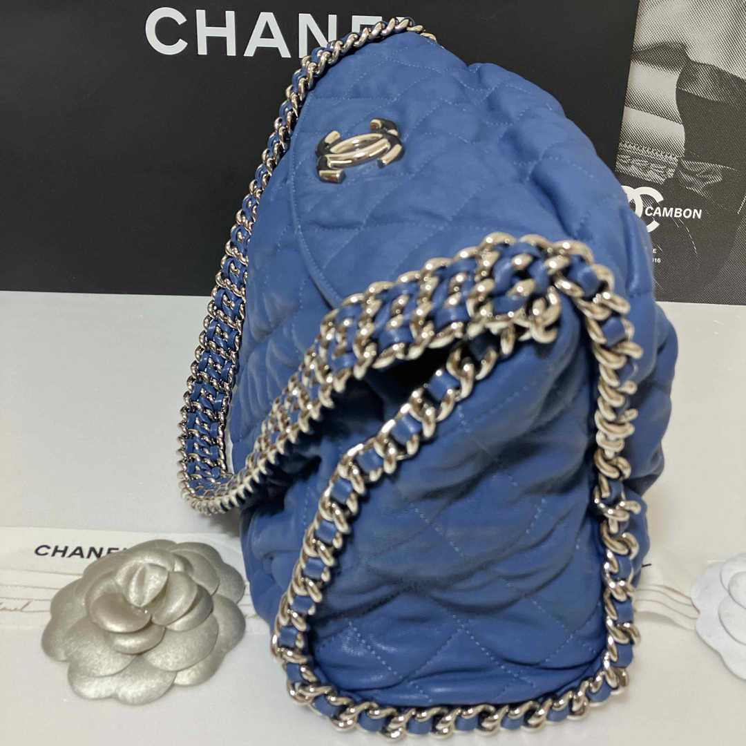 CHANEL(シャネル)の専用♡超美品★シャネル   チェーンアラウンド ショルダー バッグ 正規品 レディースのバッグ(ショルダーバッグ)の商品写真