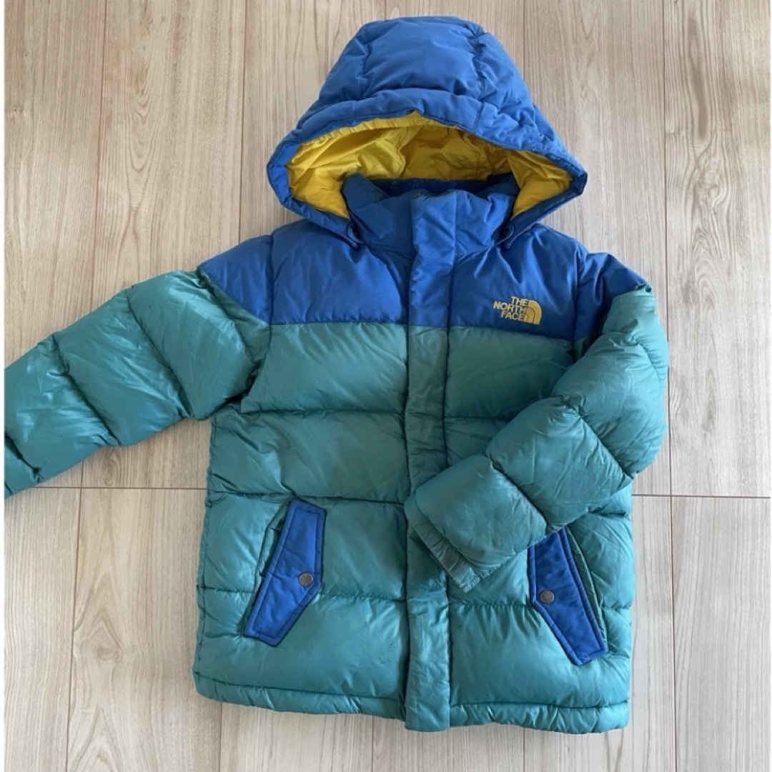 THE NORTH FACE(ザノースフェイス)のTHE NORTH FACE キッズ ダウンジャケット 120 キッズ/ベビー/マタニティのキッズ服男の子用(90cm~)(ジャケット/上着)の商品写真