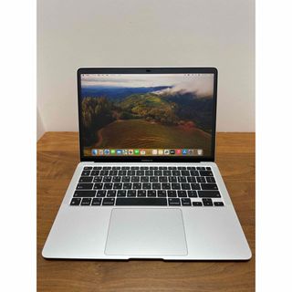 マック(Mac (Apple))の美品❗️MacBook Air 2020 M1チップ 韓国仕様 シルバー(ノートPC)