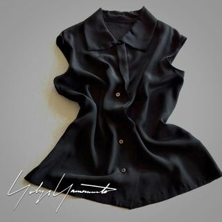 ヨウジヤマモト(Yohji Yamamoto)のYohji Yamamoto ヨウジヤマモト シルク100％　ノースリ　ブラウス(シャツ/ブラウス(半袖/袖なし))