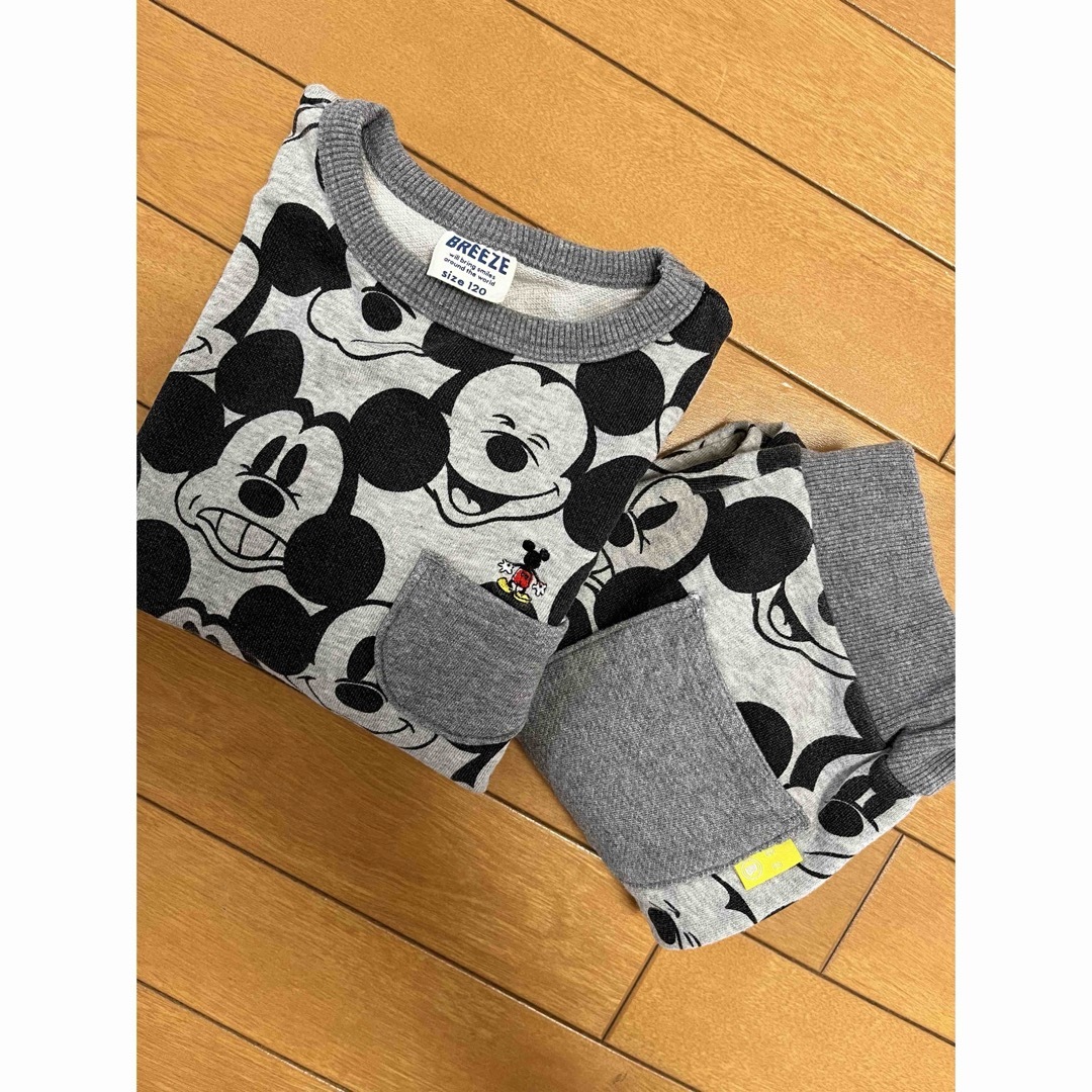 Disney(ディズニー)の《Disney》ミッキー　ルームウェア（120） キッズ/ベビー/マタニティのキッズ服男の子用(90cm~)(パジャマ)の商品写真