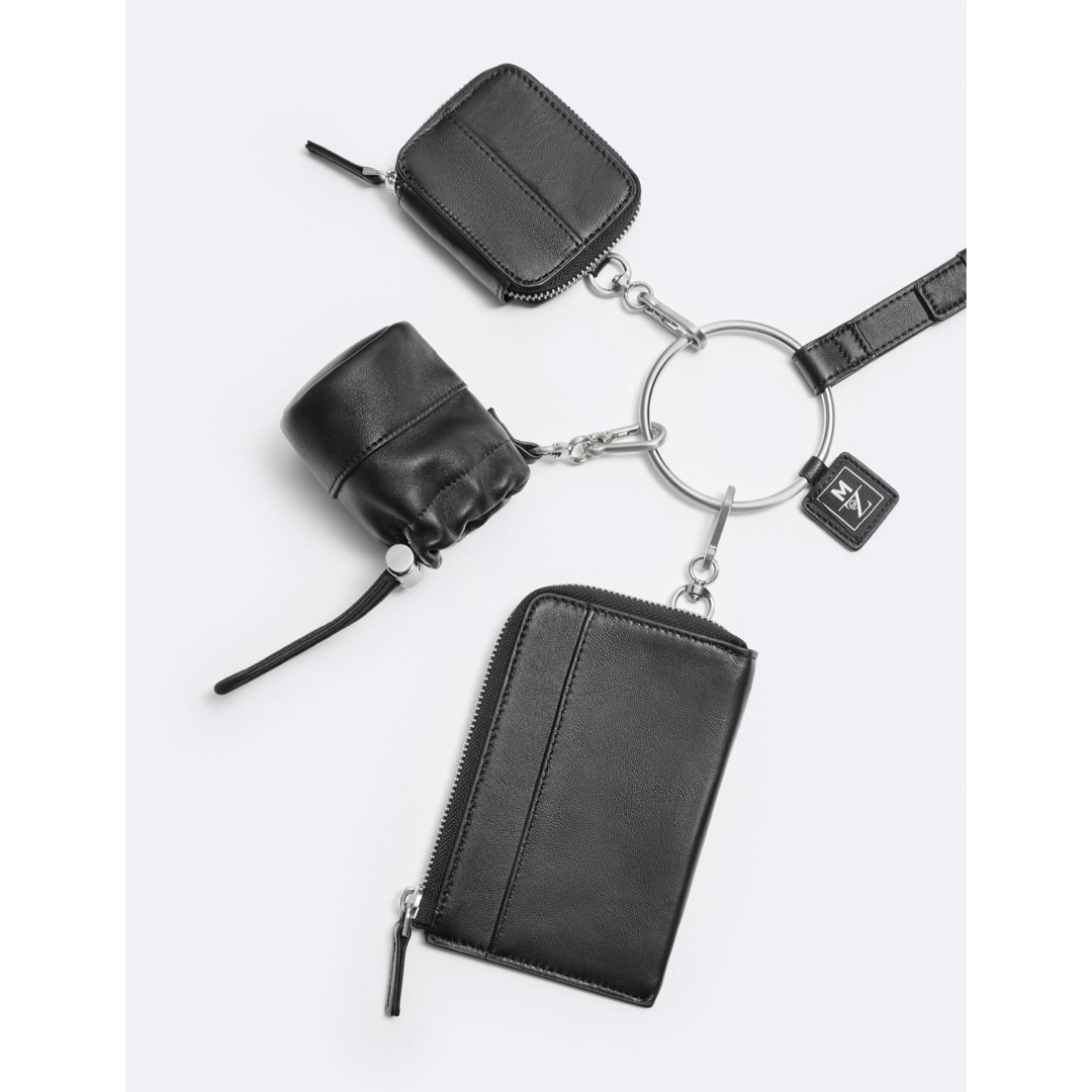 ZARA(ザラ)のZARA X MAISON SPECIAL マルチポケットレザーバッグ メンズのバッグ(ショルダーバッグ)の商品写真