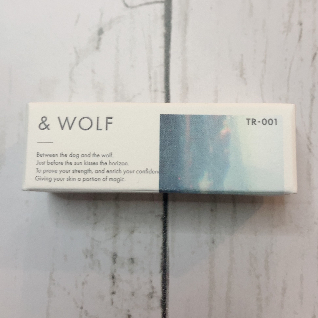 N organic(エヌオーガニック)の【新品】& WOLF トリートメントニュアンスルージュ コスメ/美容のベースメイク/化粧品(口紅)の商品写真