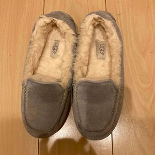 アグ(UGG)のアグ　アンスレー　ムートンスリッポン(スリッポン/モカシン)