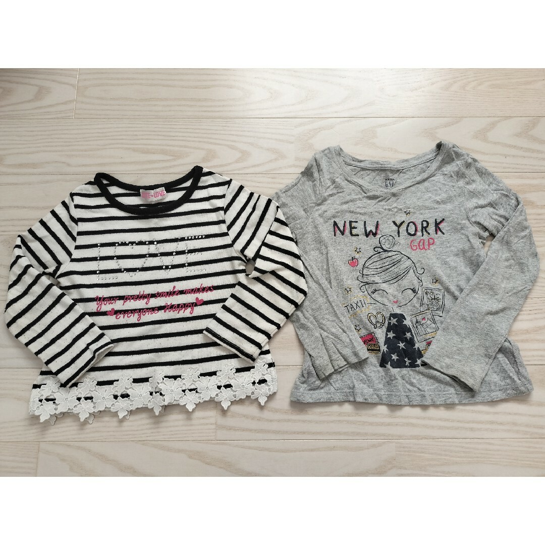 babyGAP(ベビーギャップ)のロンＴ2枚セット　110cm キッズ/ベビー/マタニティのキッズ服女の子用(90cm~)(Tシャツ/カットソー)の商品写真